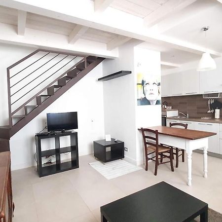 Urban Cottage - Casa Vacanze Bari Zewnętrze zdjęcie